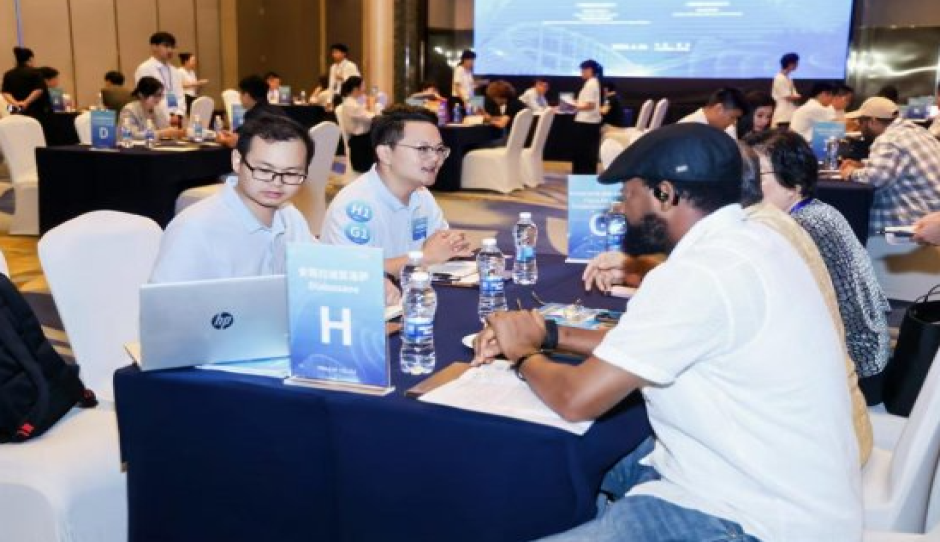 广交会“贸易之桥—中国产业行”柳州专场顺利举办 供需对接共拓外贸新机遇